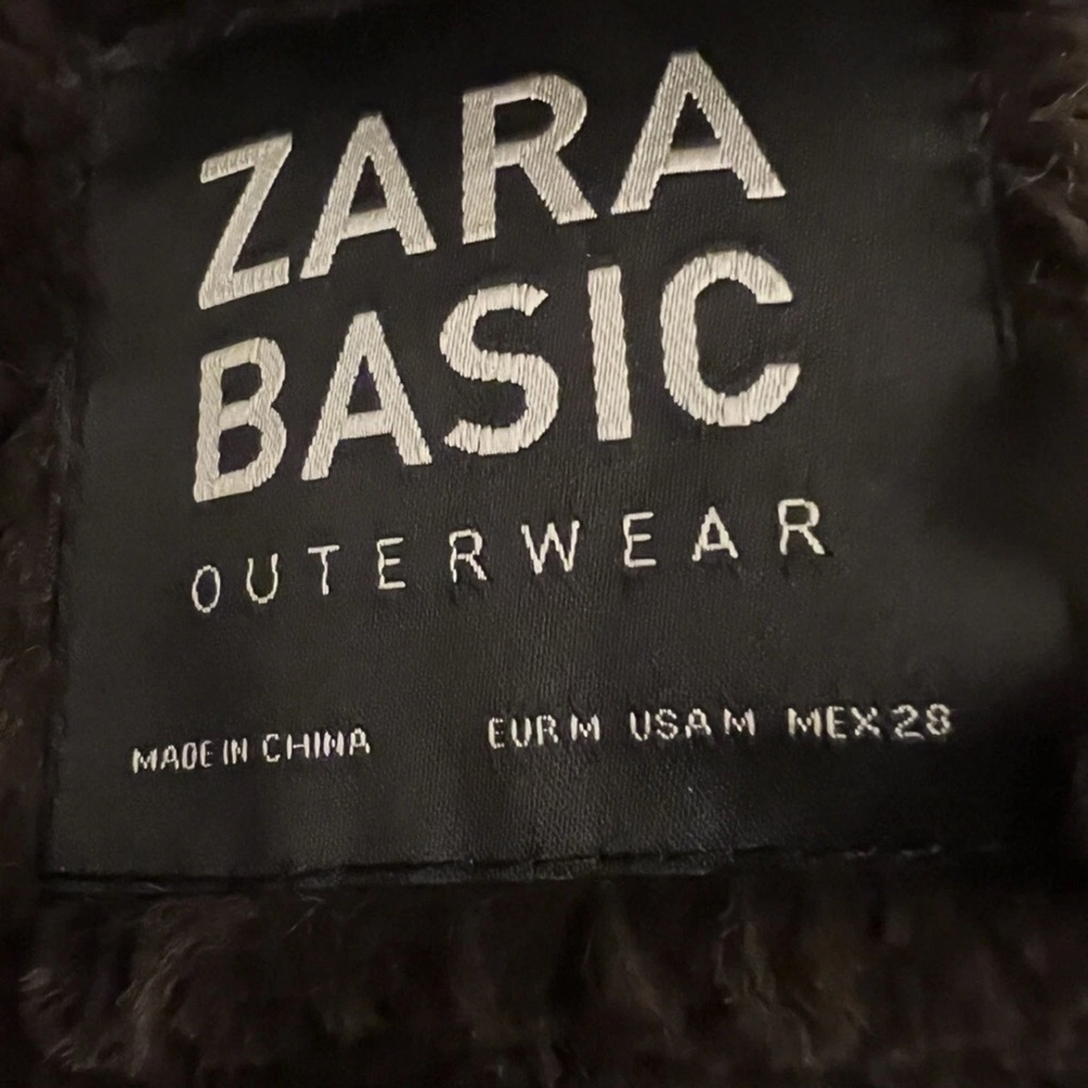 Zara Basic Brown and Gold Puffer Jacket with Hooded Fur - Picture 7 of 7
